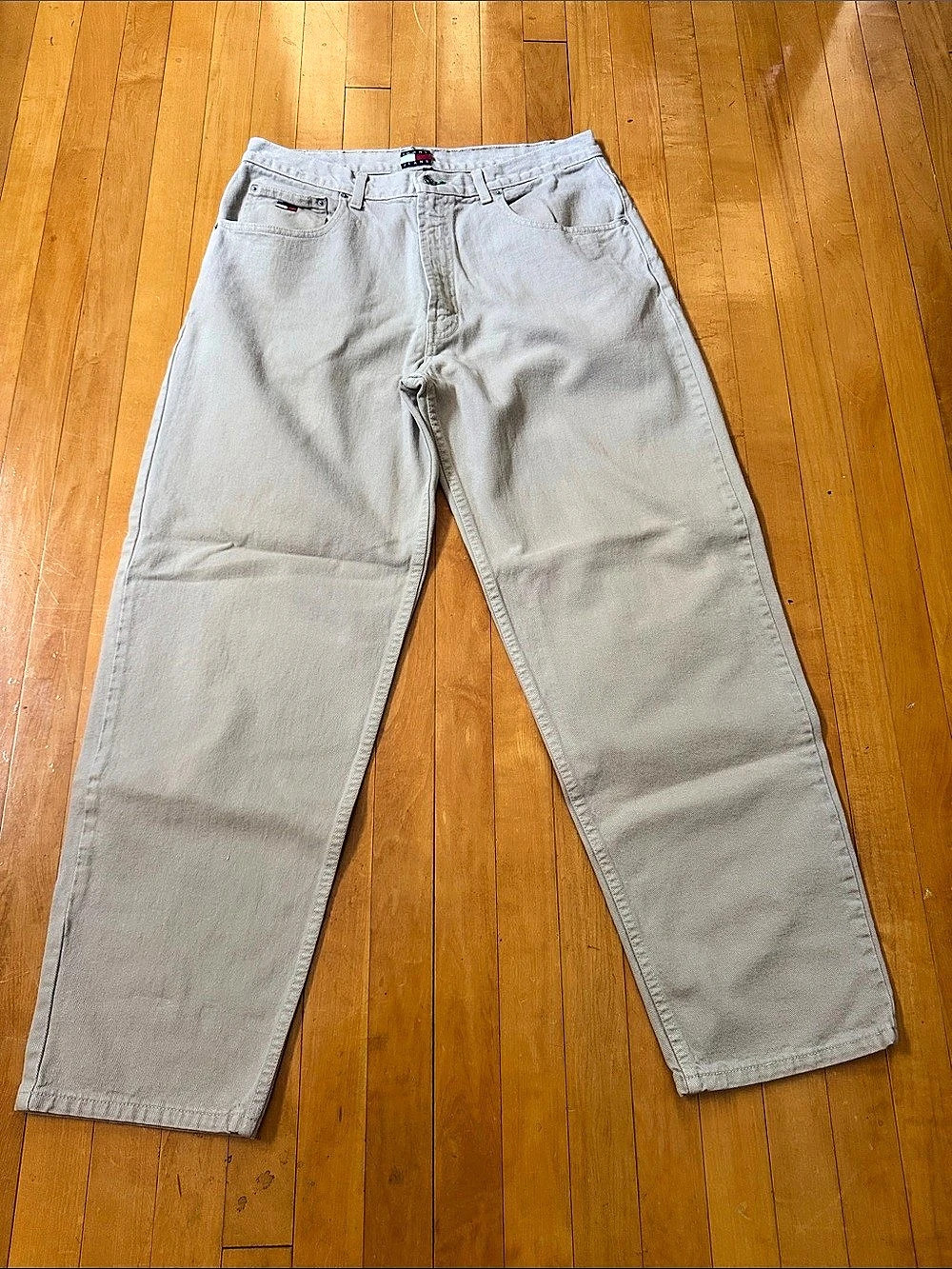 Tommy Hilfiger vintage 90s denim Straight Leg Jeans Waist 26 Beige